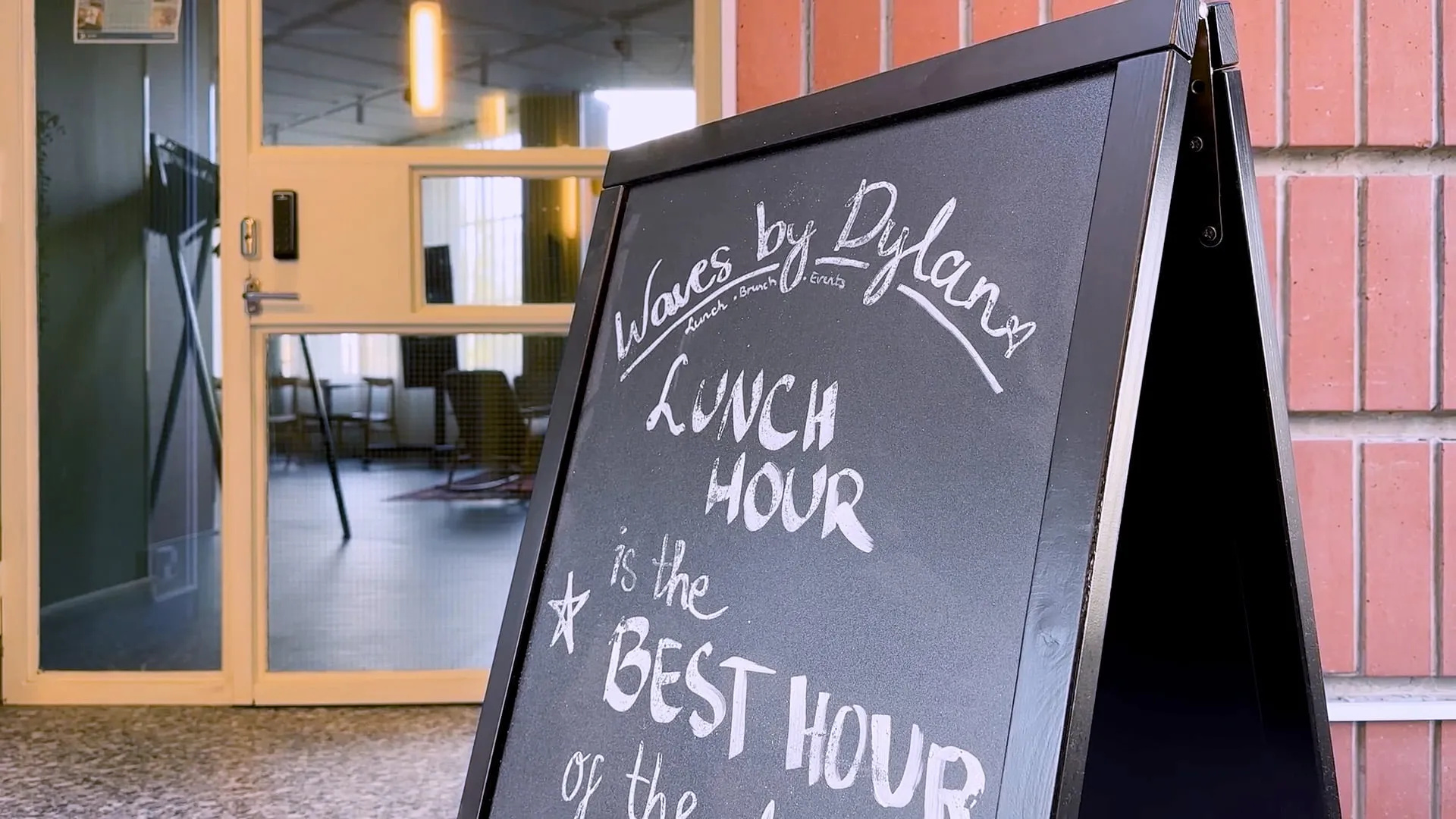 Safera-FlowHero-Aallonharja-Waves-by-Dylan