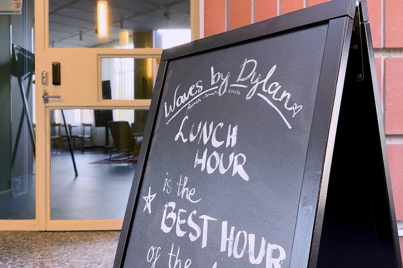 Safera-FlowHero-Aallonharja-Waves-by-Dylan